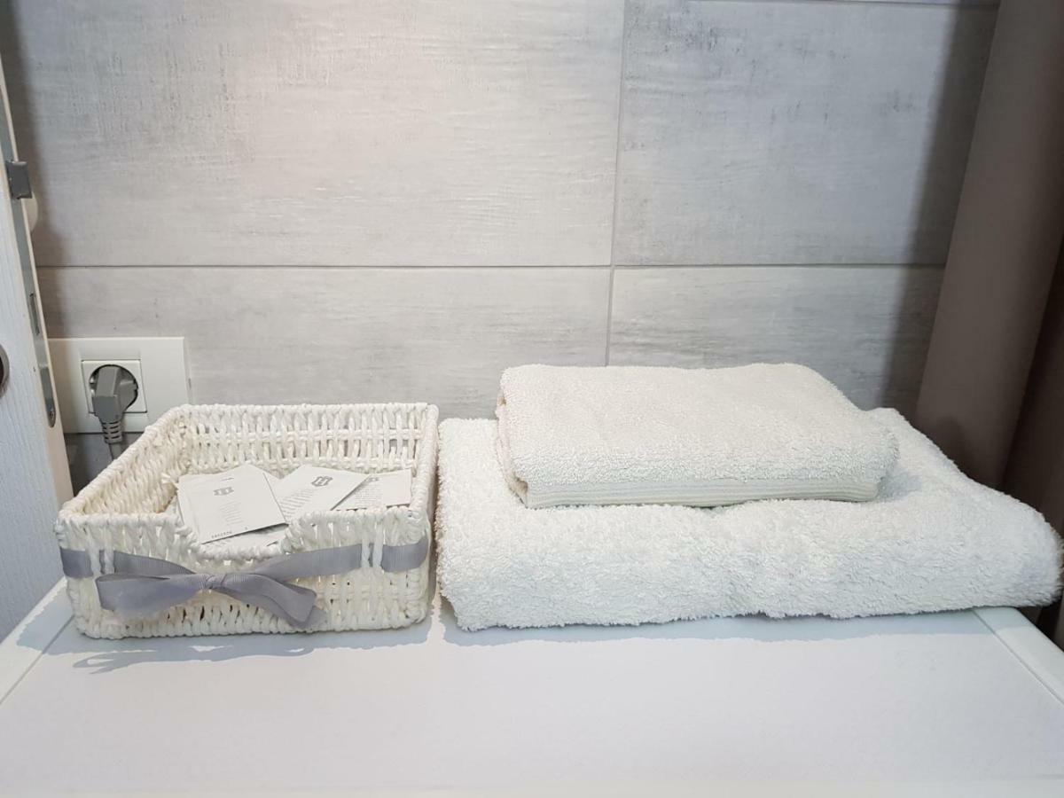 בוקרשט D&C Studio מראה חיצוני תמונה